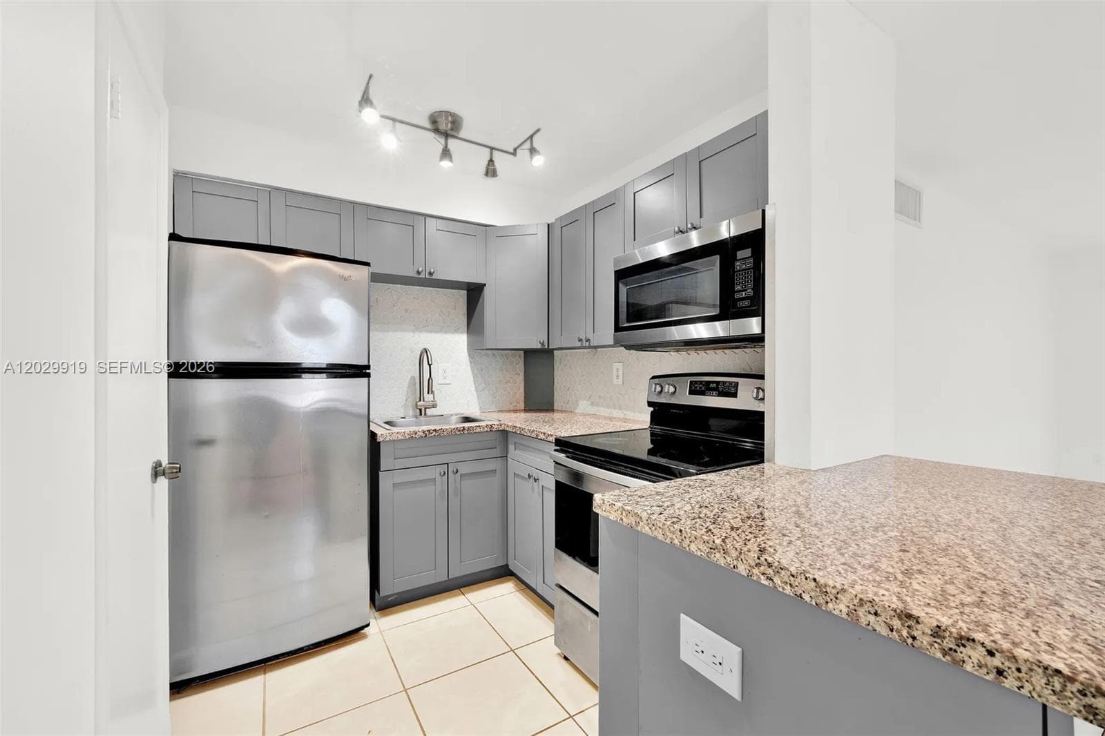 8701 SW 141st St # H6, Palmetto Bay FL 33176 — 4