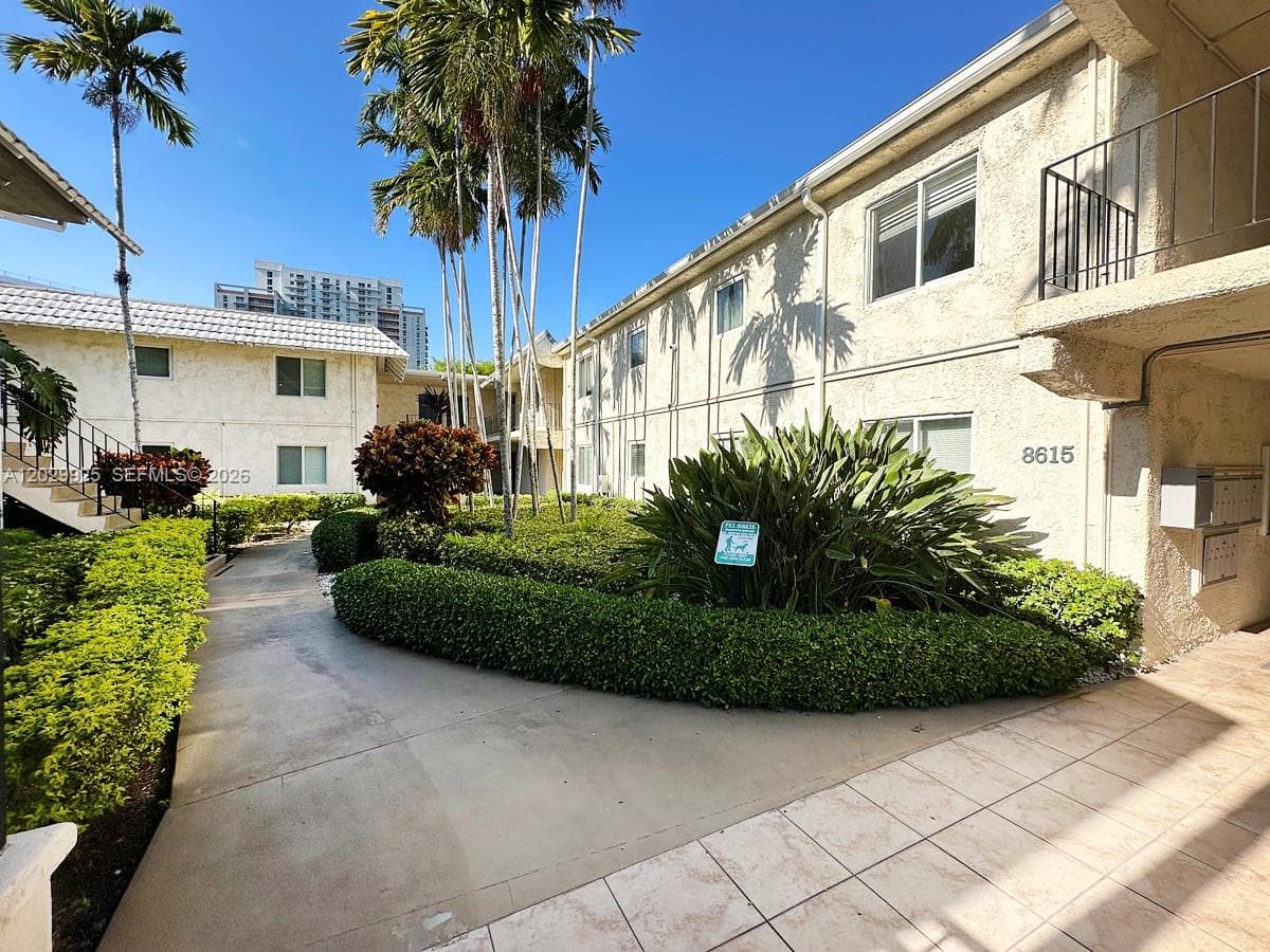 8601 SW 68 CT # 5, Pinecrest FL 33156 — 12