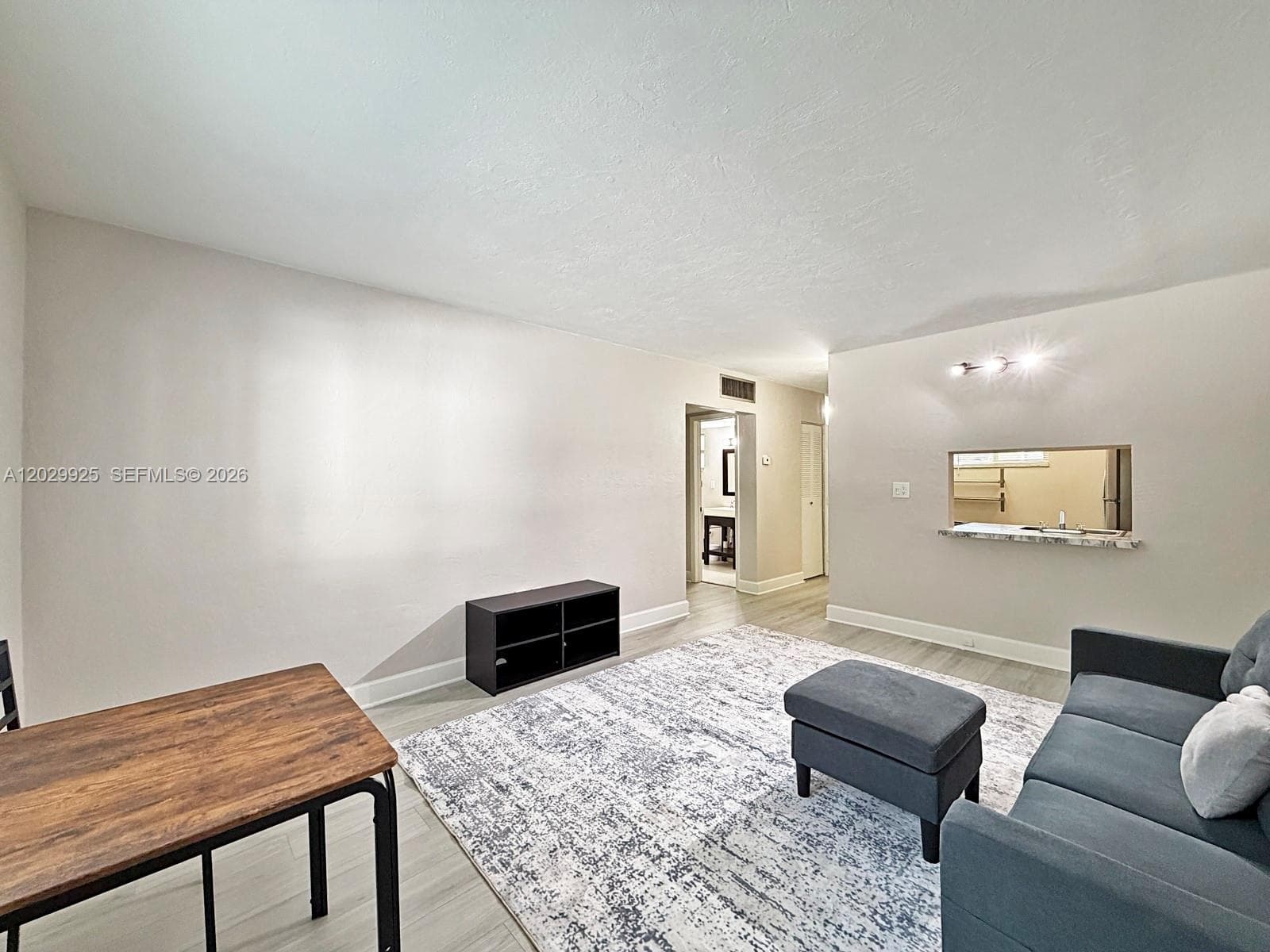 8601 SW 68 CT # 5, Pinecrest FL 33156 — 1