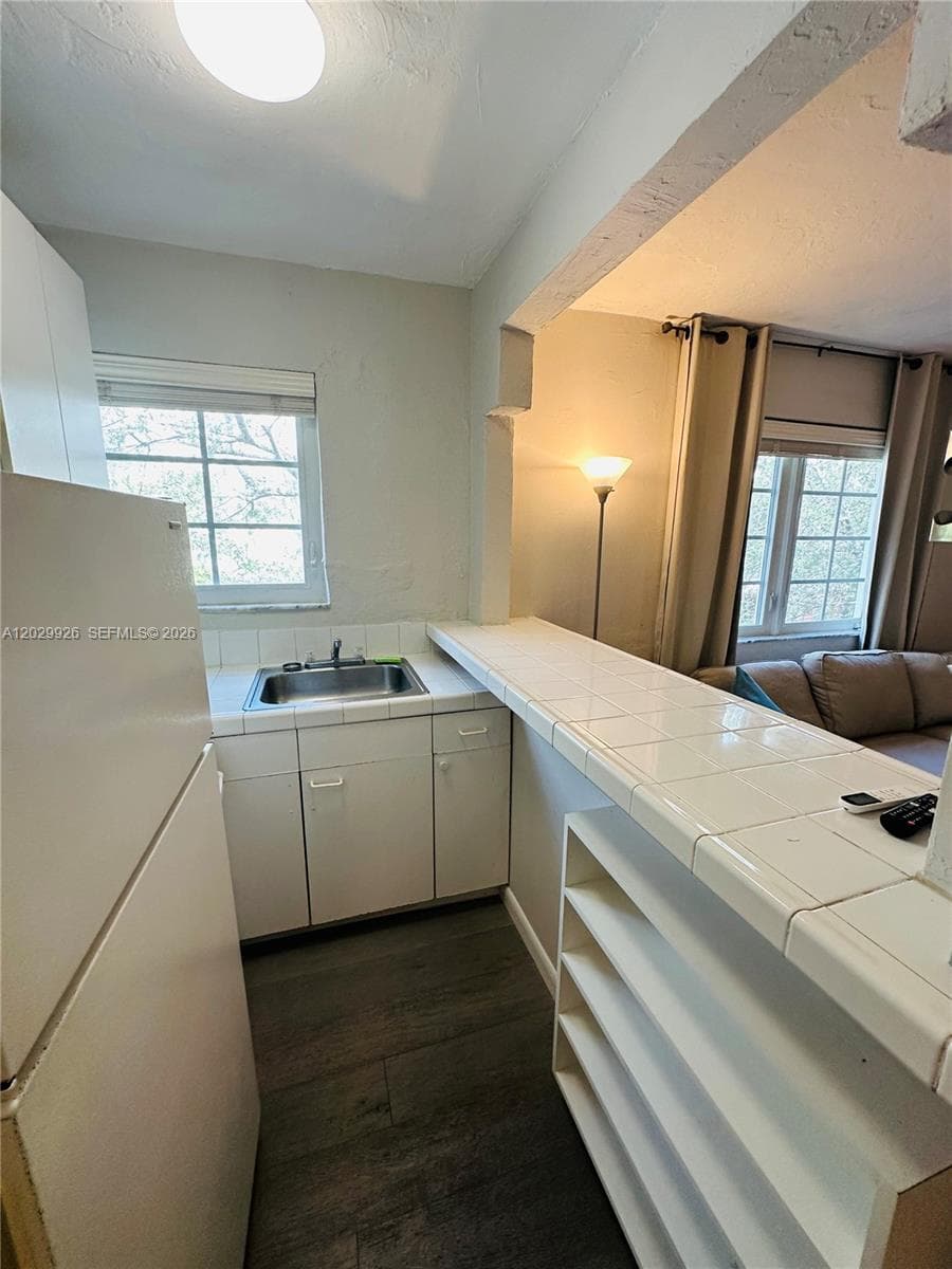 260 Euclid Ave # 27, Miami Beach FL 33139 — 10