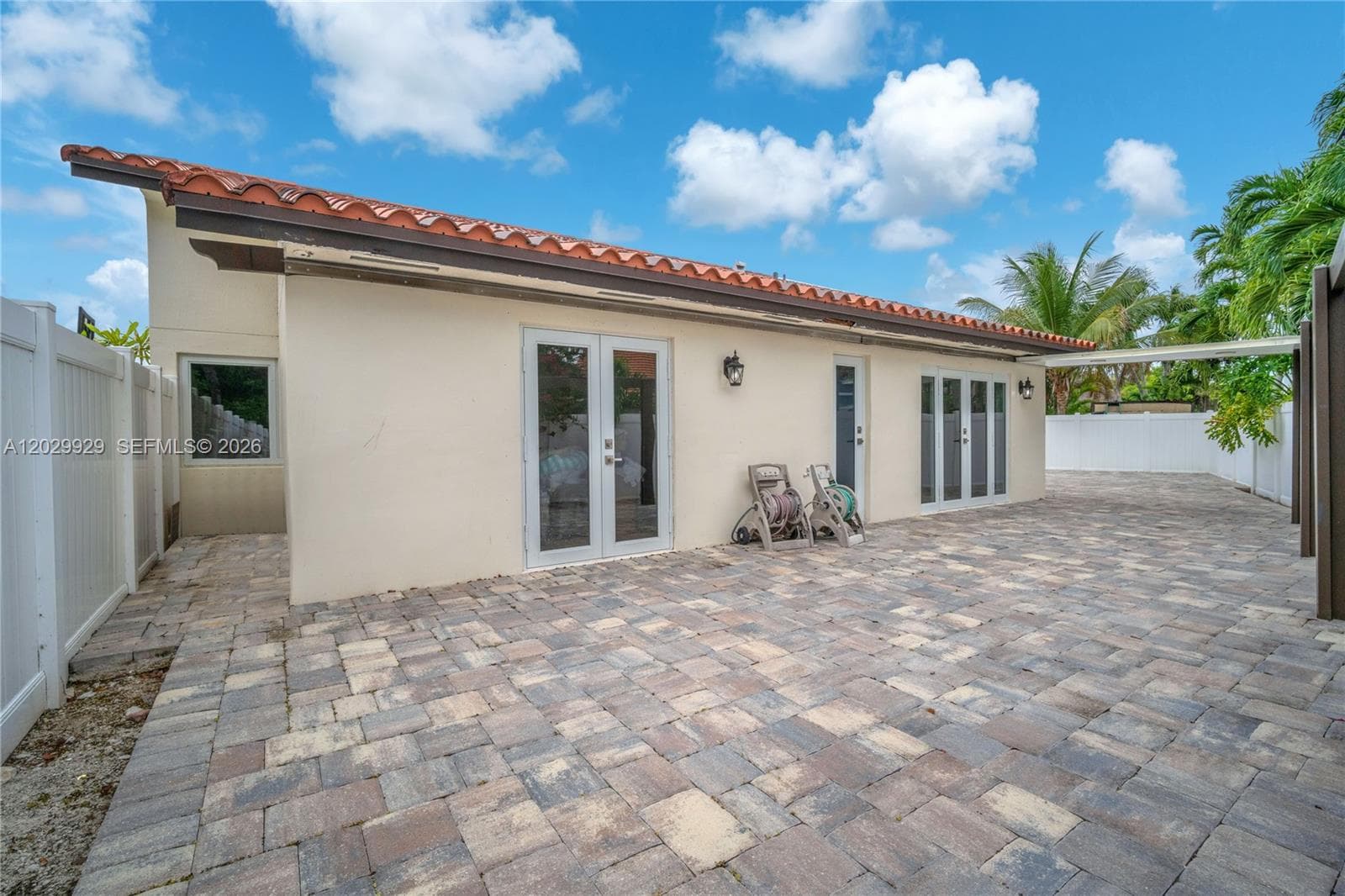 15715 SW 76th Ter, Miami FL 33193 — 36