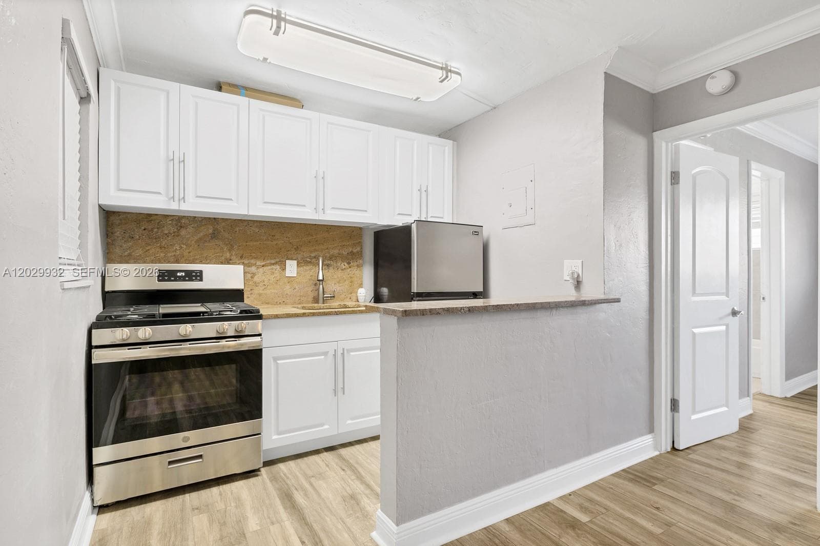 1014 Salzedo St # 211, Coral Gables FL 33134 — 4