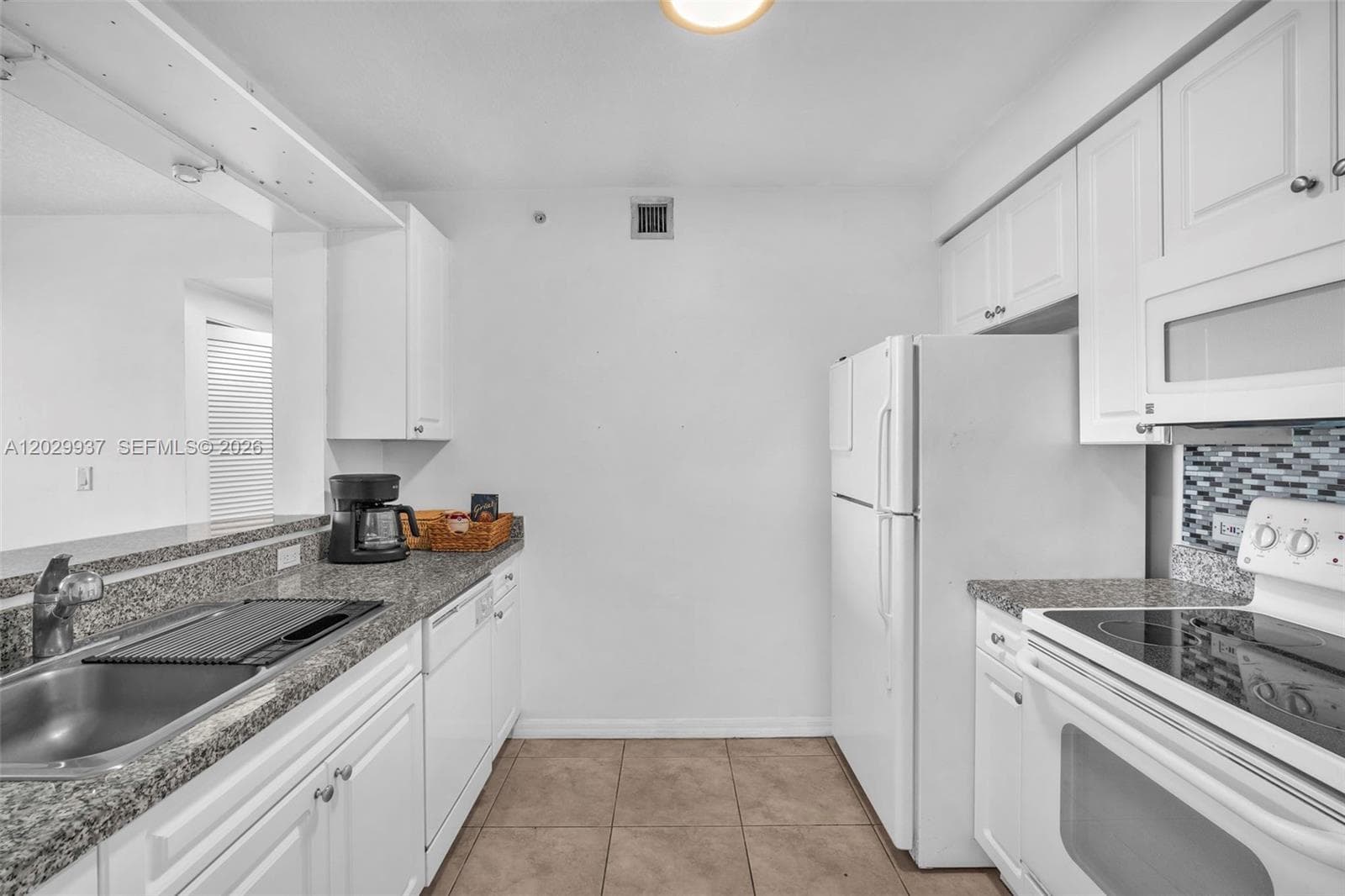 900 SW 8th St # 1103, Miami FL 33130 — 4