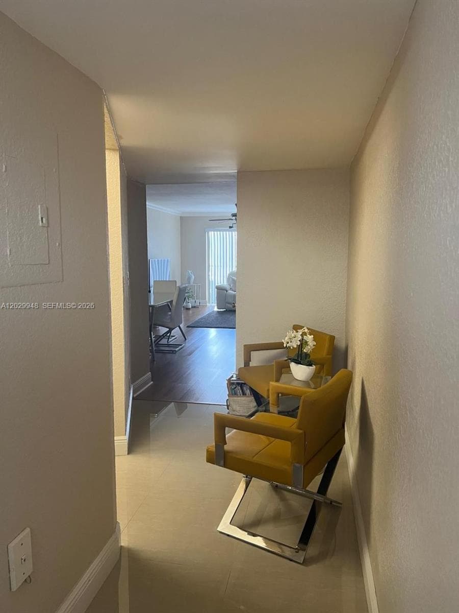 240 W 68th St # 202, Hialeah FL 33014 — 3