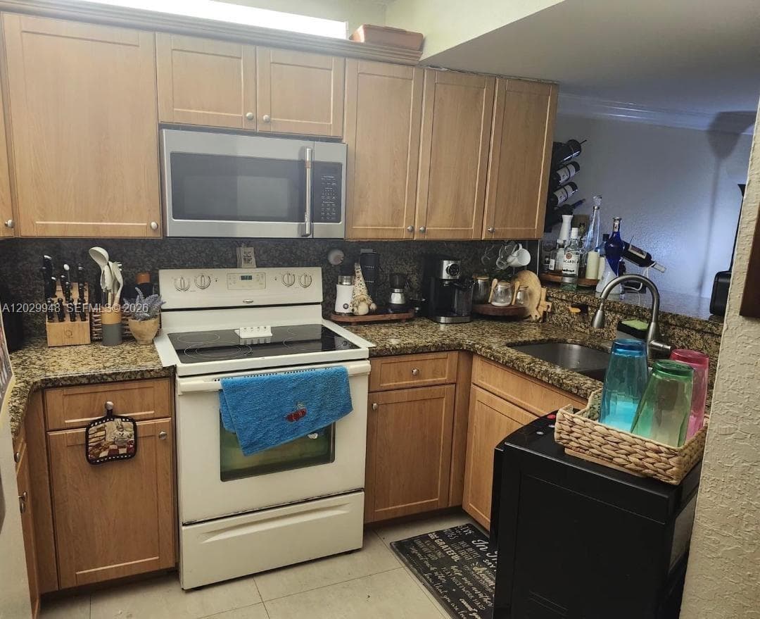 240 W 68th St # 202, Hialeah FL 33014 — 4