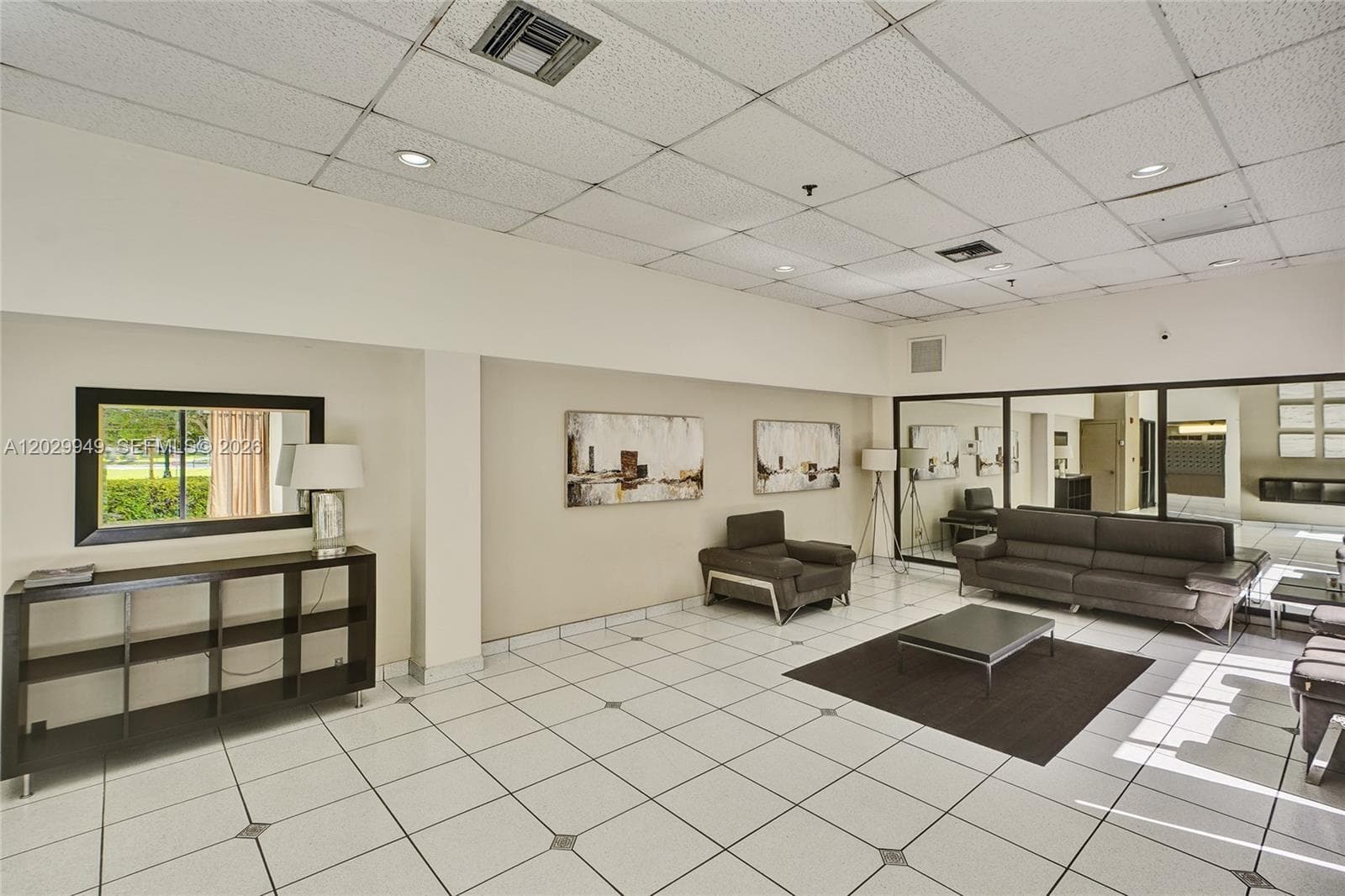 17500 N Bay Rd # S403, Sunny Isles Beach FL 33160 — 32