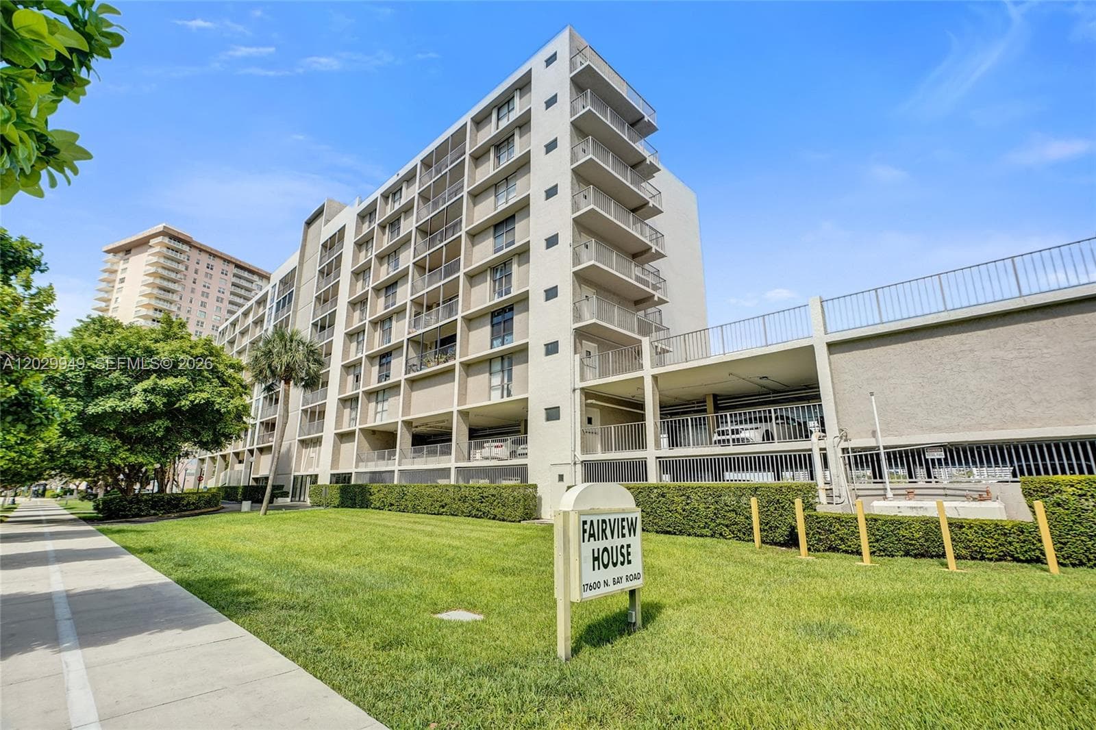 17500 N Bay Rd # S403, Sunny Isles Beach FL 33160 — 41
