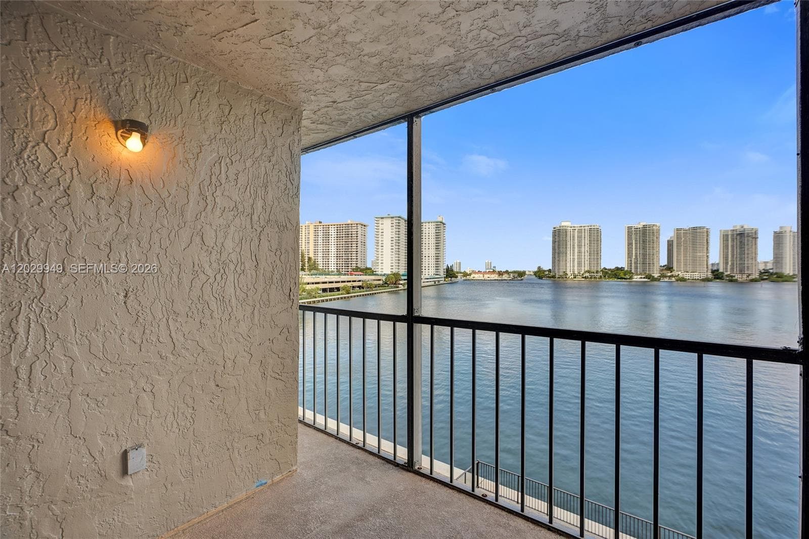 17500 N Bay Rd # S403, Sunny Isles Beach FL 33160 — 37