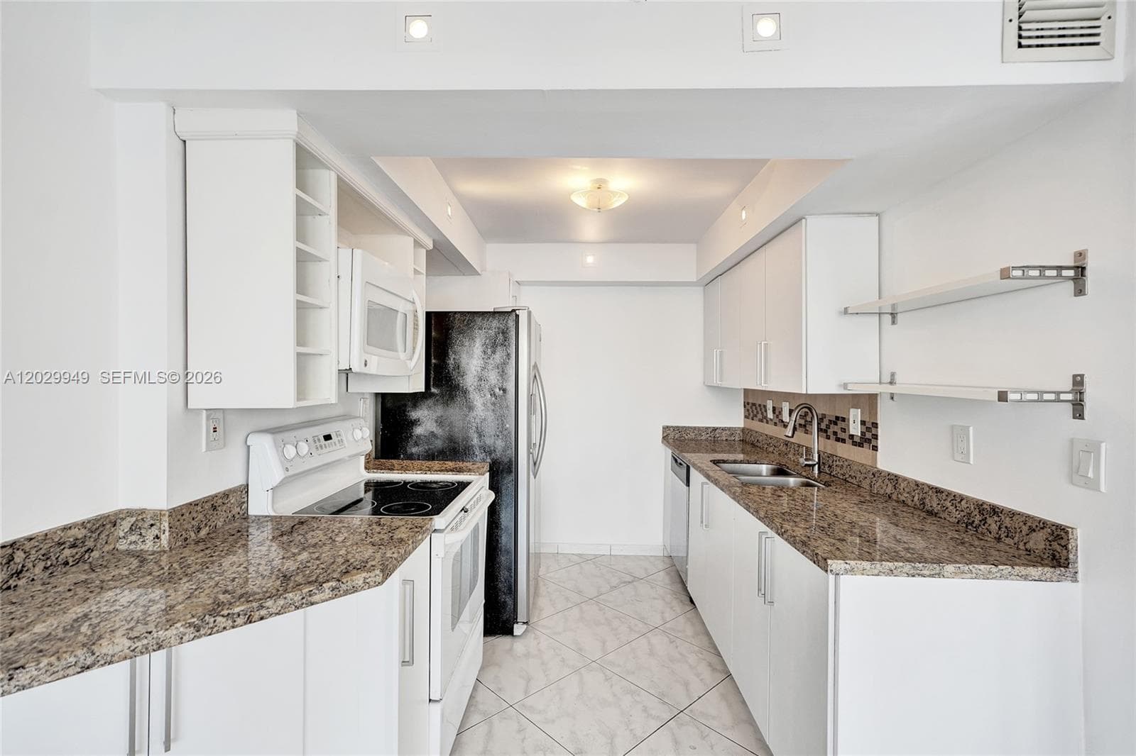 17500 N Bay Rd # S403, Sunny Isles Beach FL 33160 — 4