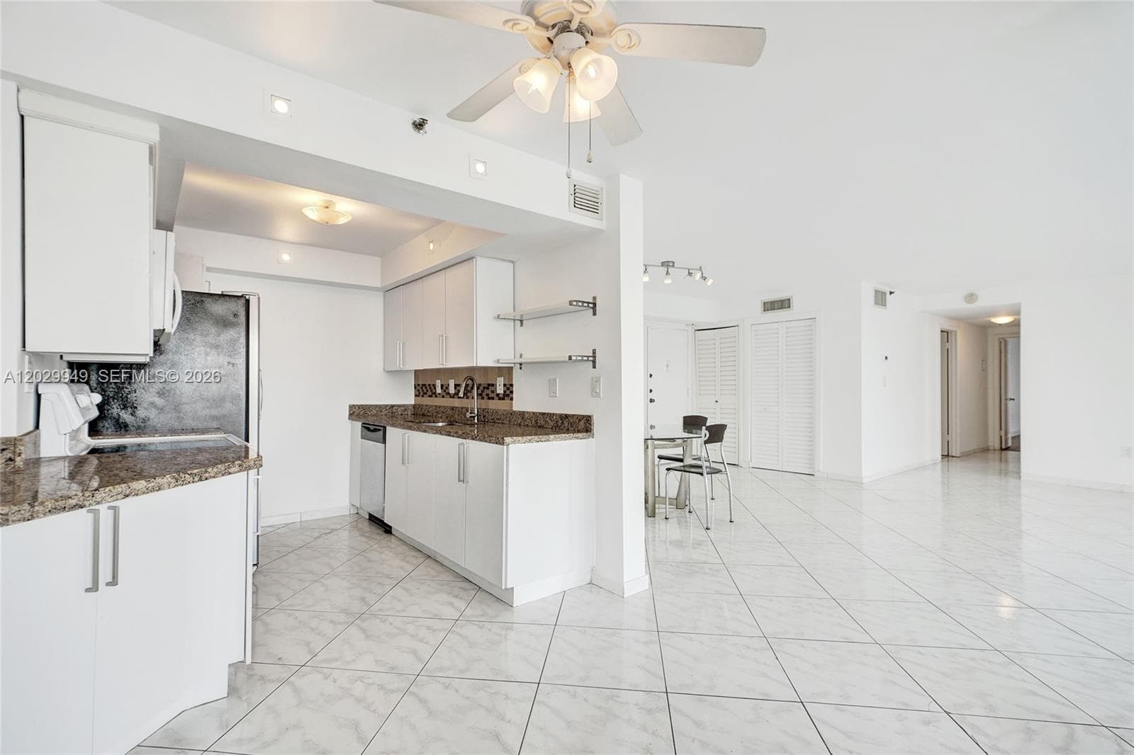 17500 N Bay Rd # S403, Sunny Isles Beach FL 33160 — 8