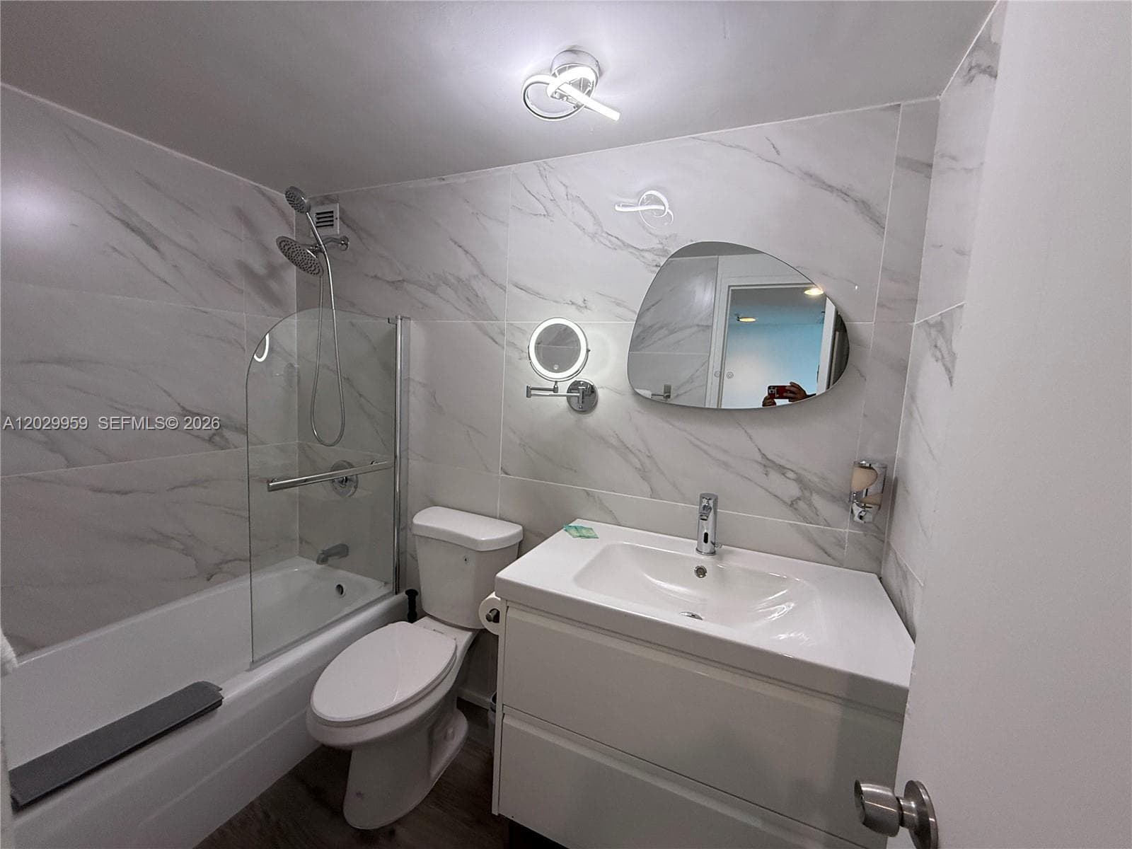 5445 Collins Ave # 1701, Miami Beach FL 33140 — 13