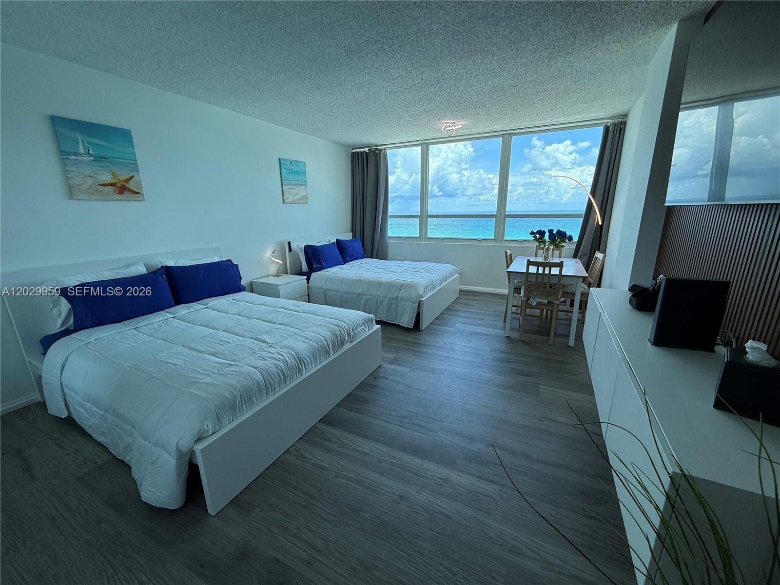 5445 Collins Ave # 1701, Miami Beach FL 33140 — 32