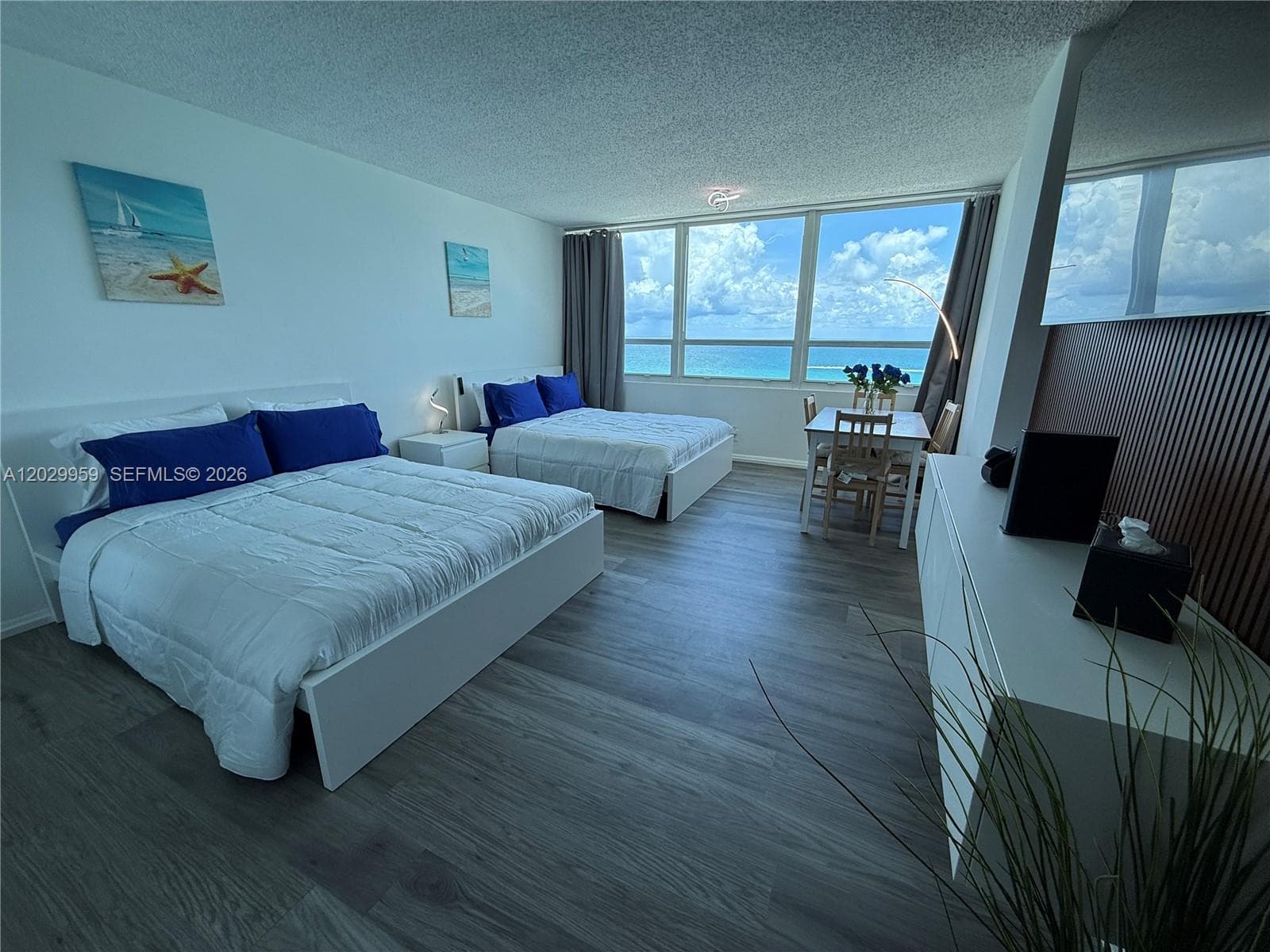 5445 Collins Ave # 1701, Miami Beach FL 33140 — 24