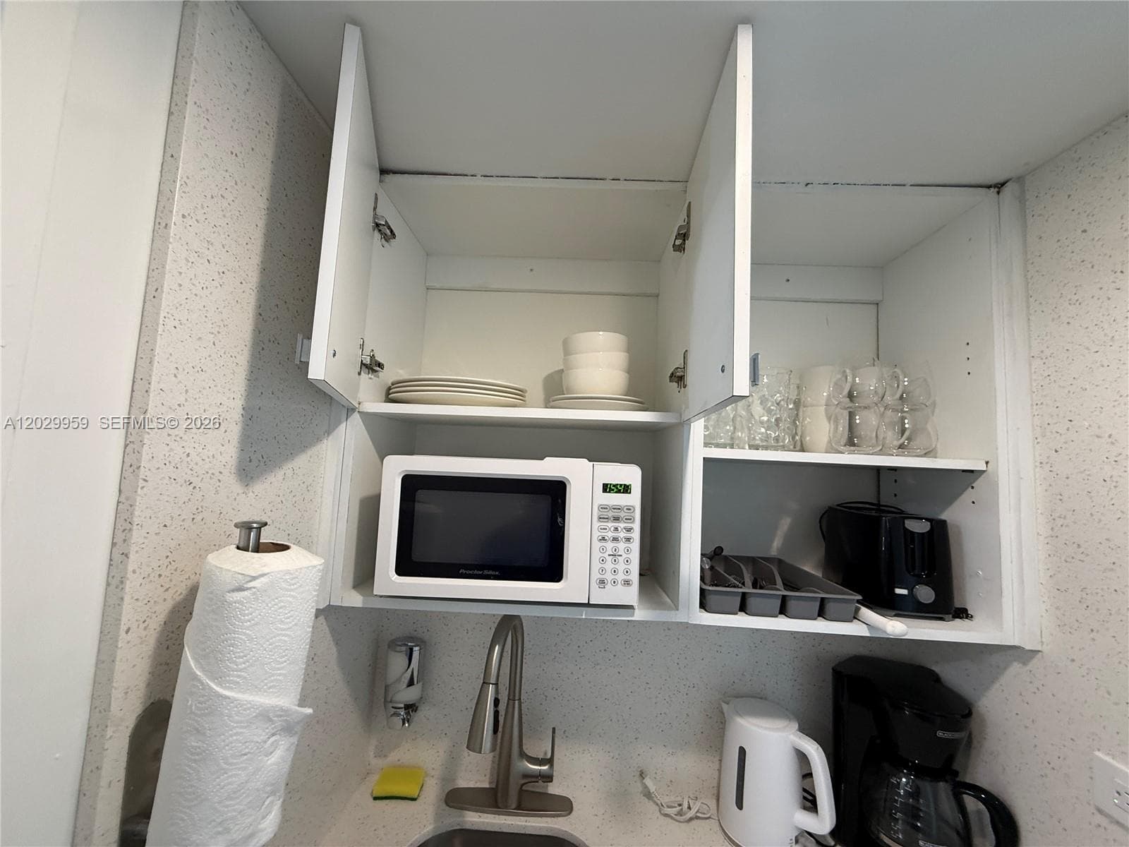 5445 Collins Ave # 1701, Miami Beach FL 33140 — 10