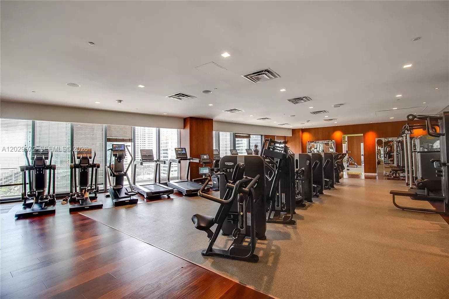 1300 S Miami Ave # 2209, Miami FL 33130 — 42