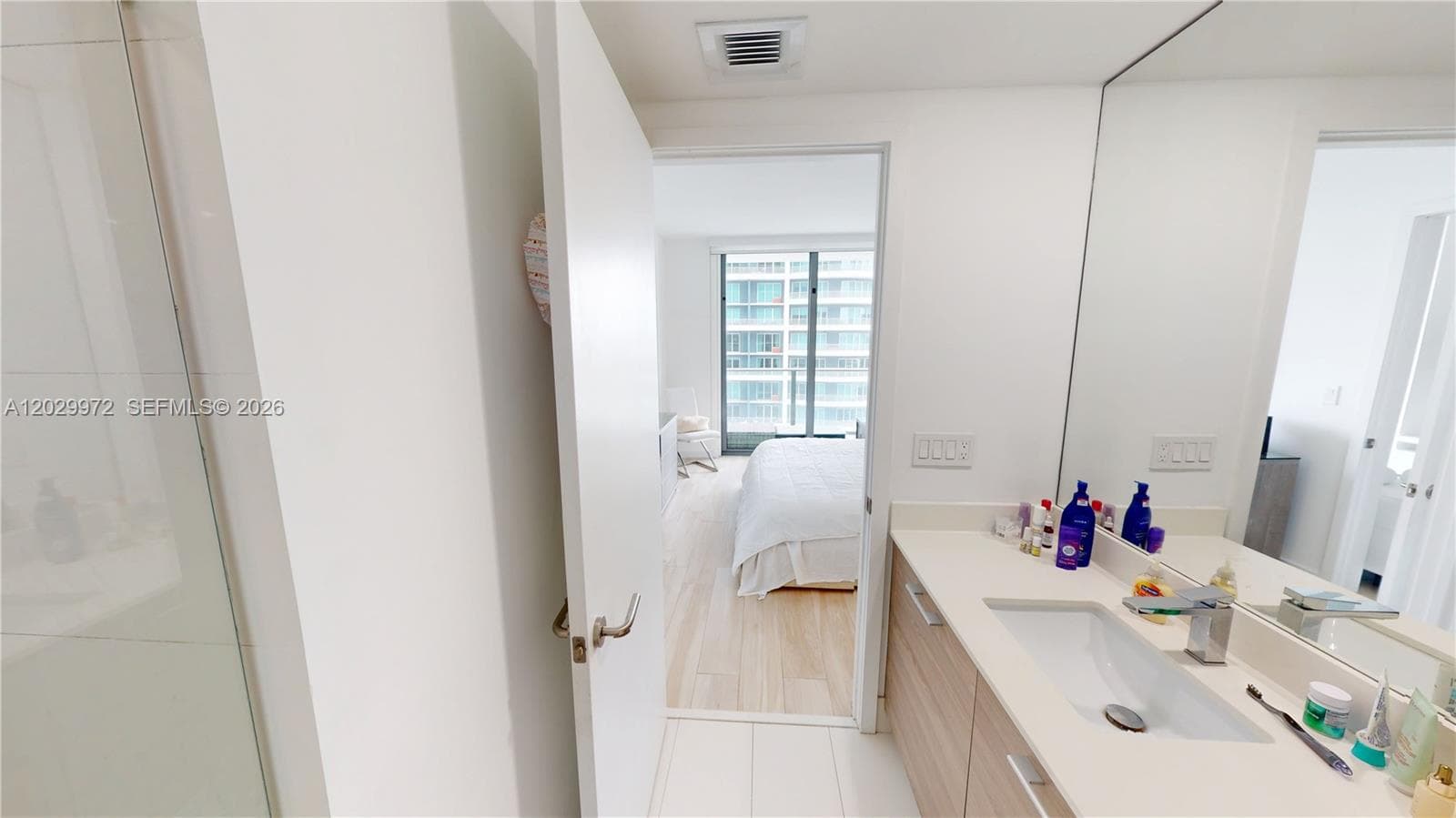 1300 S Miami Ave # 2209, Miami FL 33130 — 16