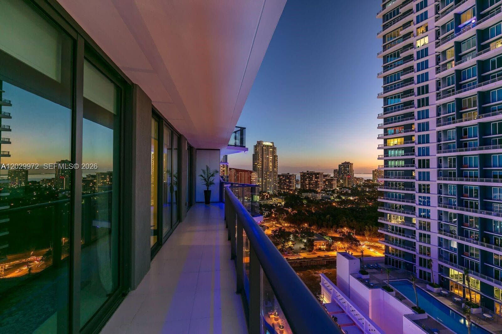 1300 S Miami Ave # 2209, Miami FL 33130 — 24
