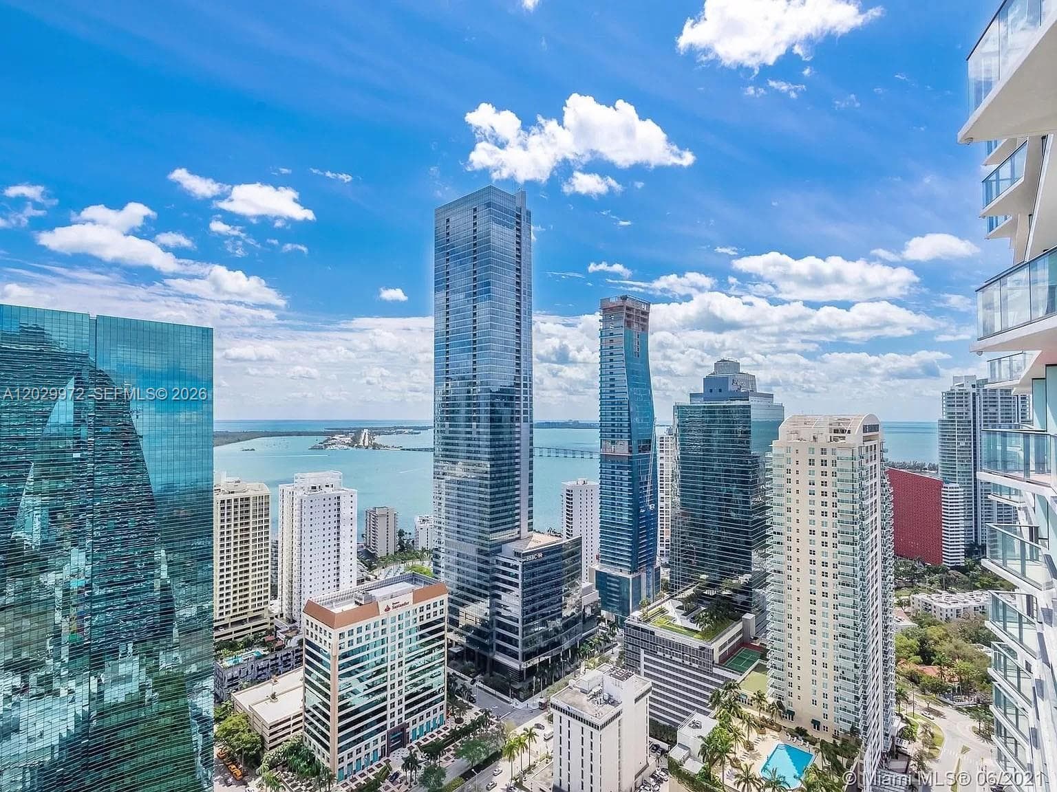 1300 S Miami Ave # 2209, Miami FL 33130 — 45