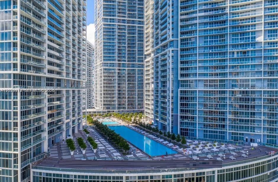 475 Brickell Ave # 2909, Miami FL 33131 — 33