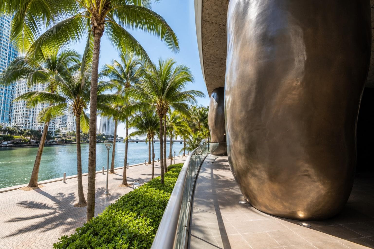 475 Brickell Ave # 2909, Miami FL 33131 — 45