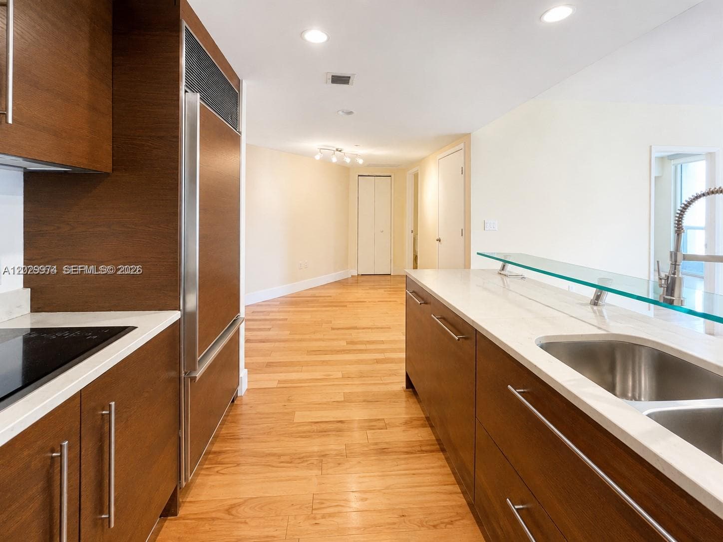 475 Brickell Ave # 2909, Miami FL 33131 — 4