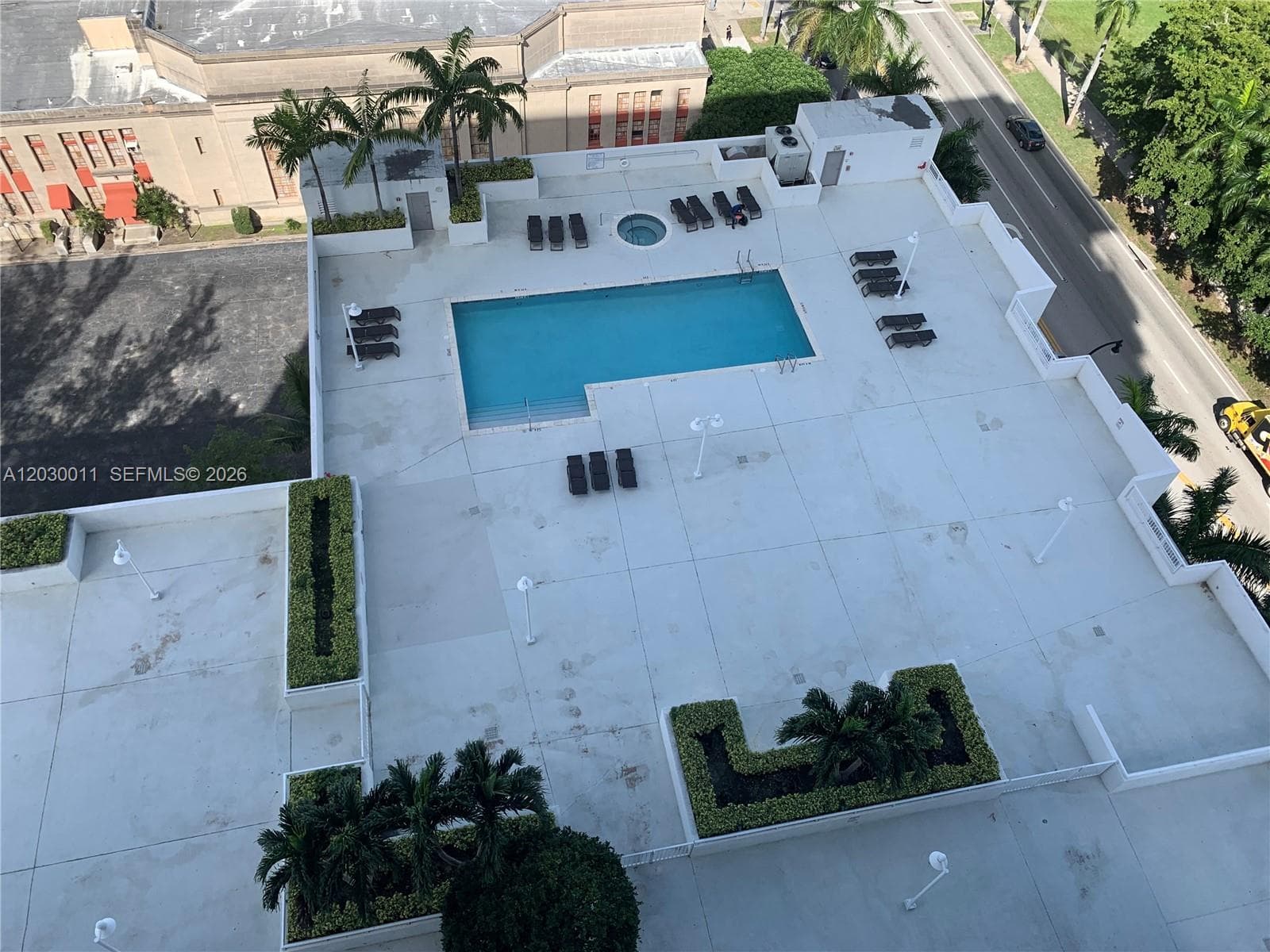 275 NE 18th # 1709, Miami FL 33132 — 23