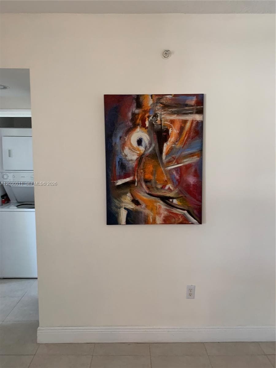 275 NE 18th # 1709, Miami FL 33132 — 13