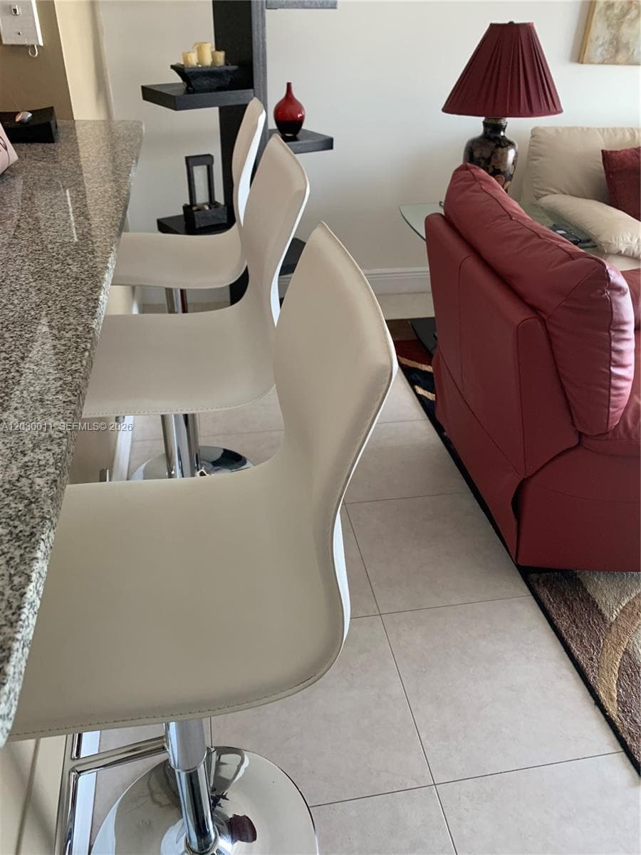 275 NE 18th # 1709, Miami FL 33132 — 19