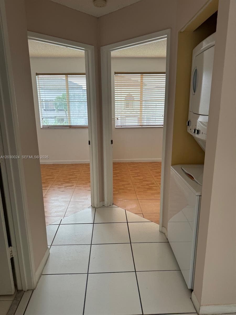 Villa Real Condo No 4, Miami, FL — 6