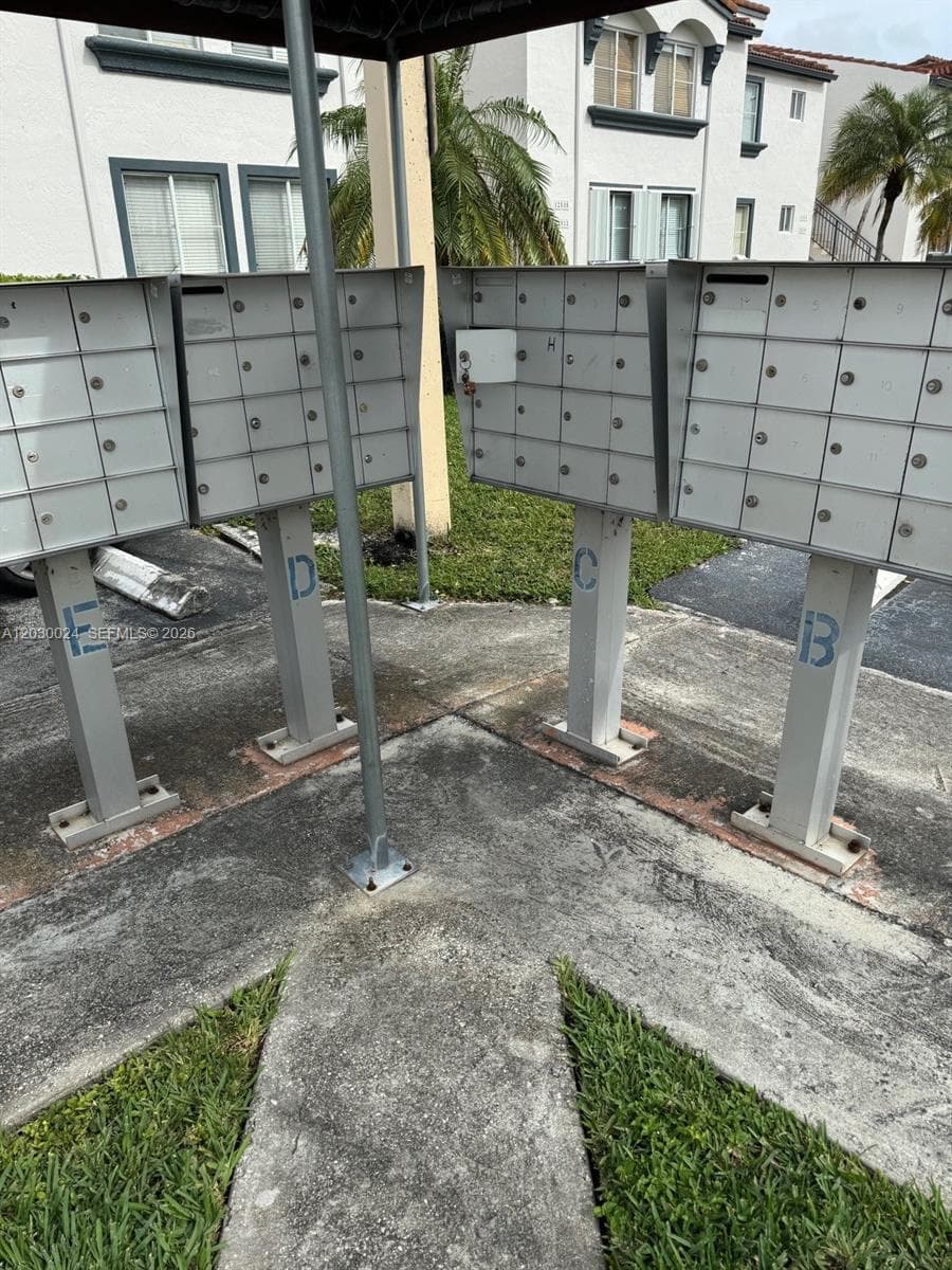 Villa Real Condo No 4, Miami, FL — 19