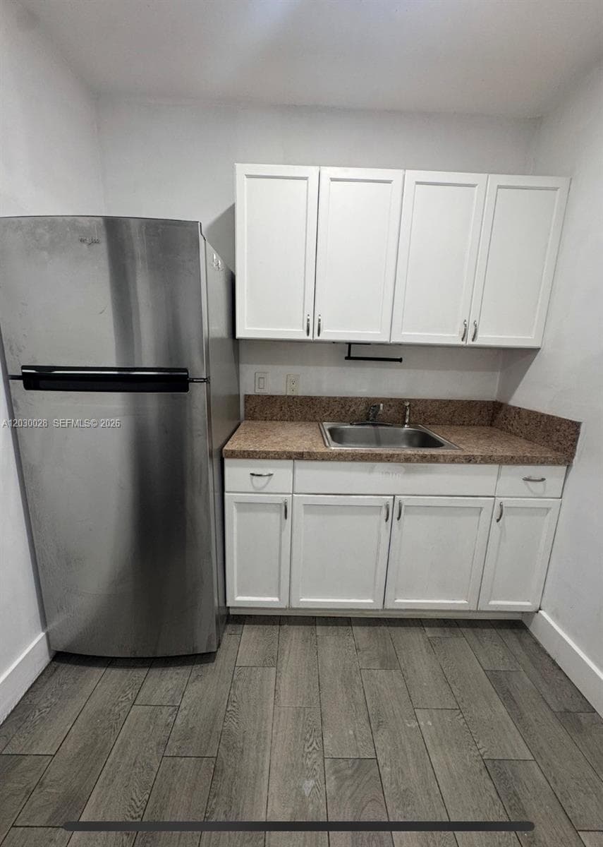 5860 NW 193rd St # 1, Hialeah FL 33015 — 2
