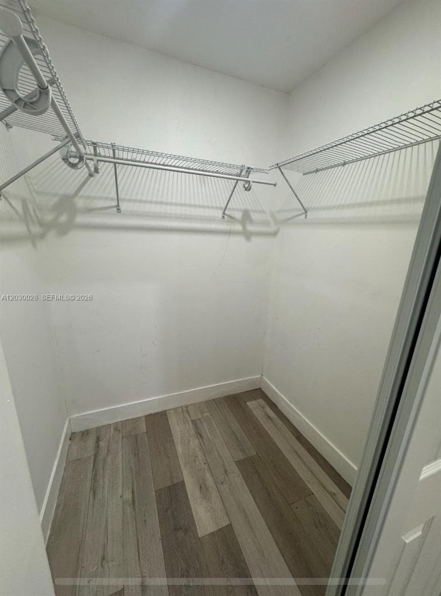 5860 NW 193rd St # 1, Hialeah FL 33015 — 6