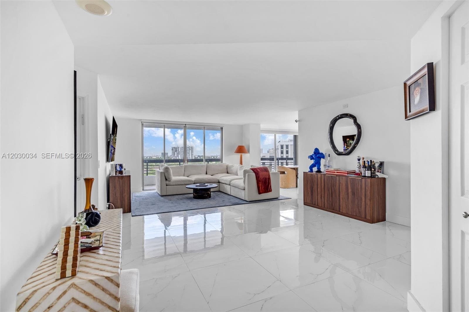 3500 Mystic Pointe Dr # 1205, Aventura FL 33180 — 2