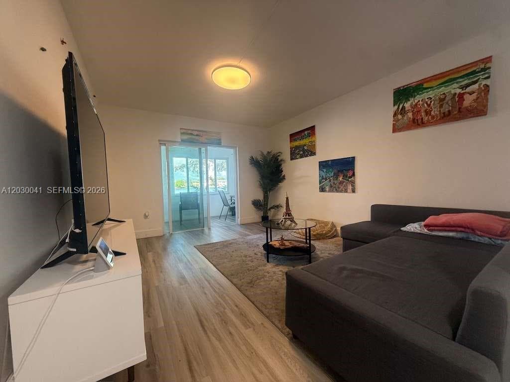 18900 NE 3rd Ct # 509, Miami FL 33179 — 7