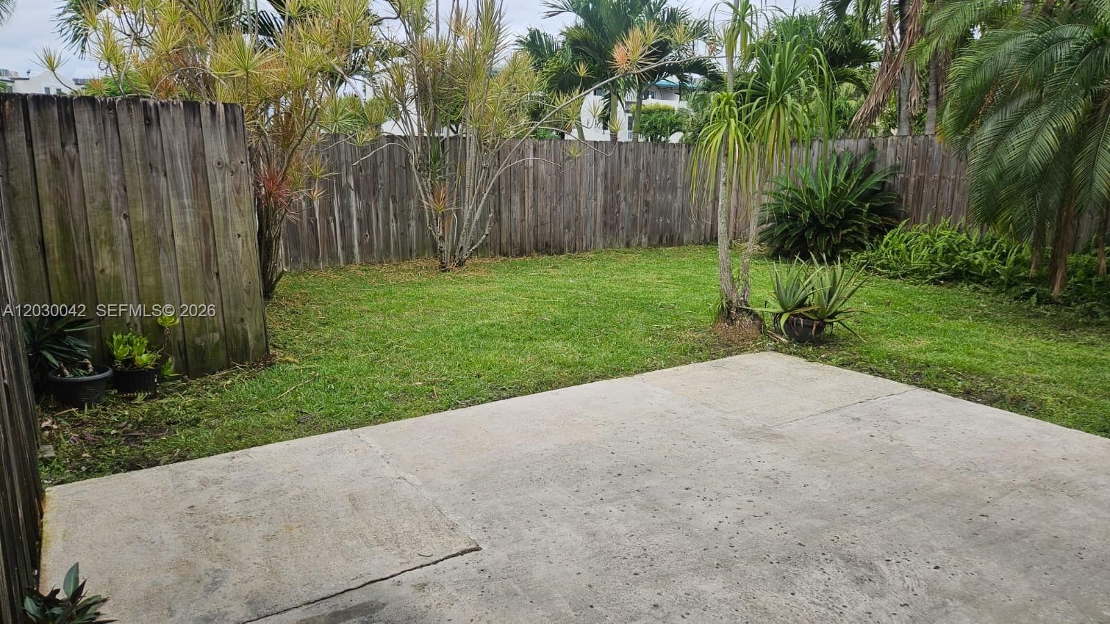 8631 NW 4th Ter # 1001, Miami FL 33126 — 52