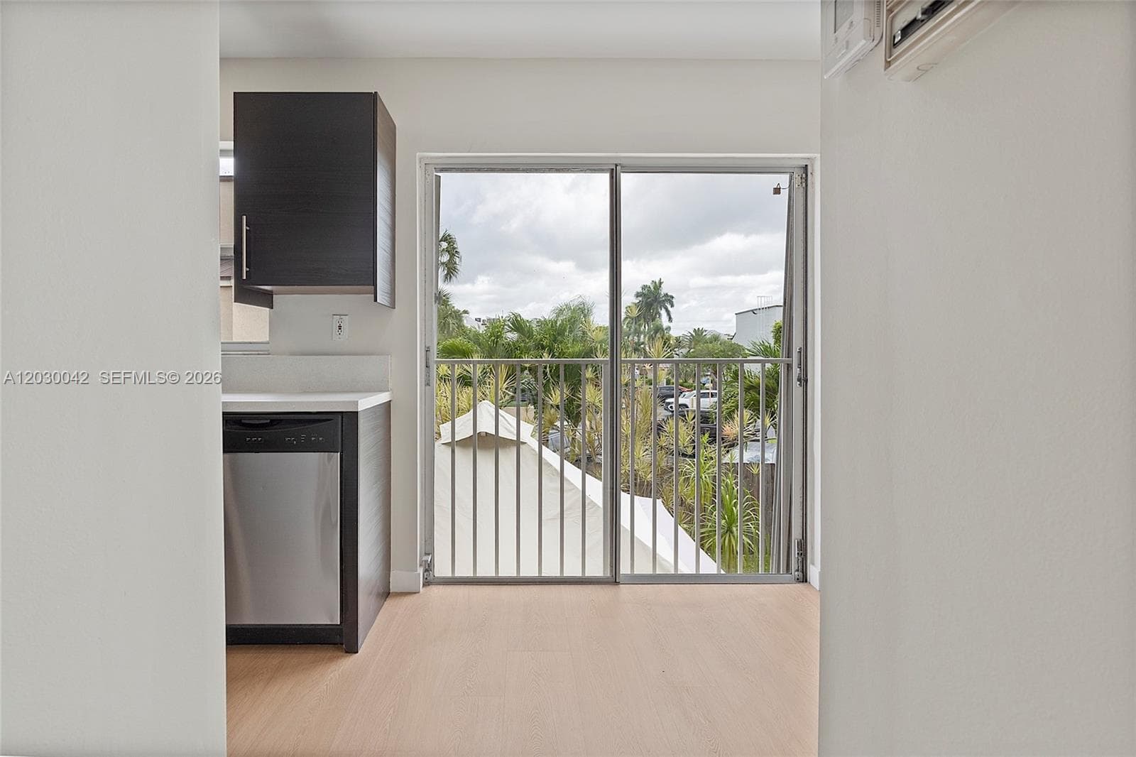 8631 NW 4th Ter # 1001, Miami FL 33126 — 11