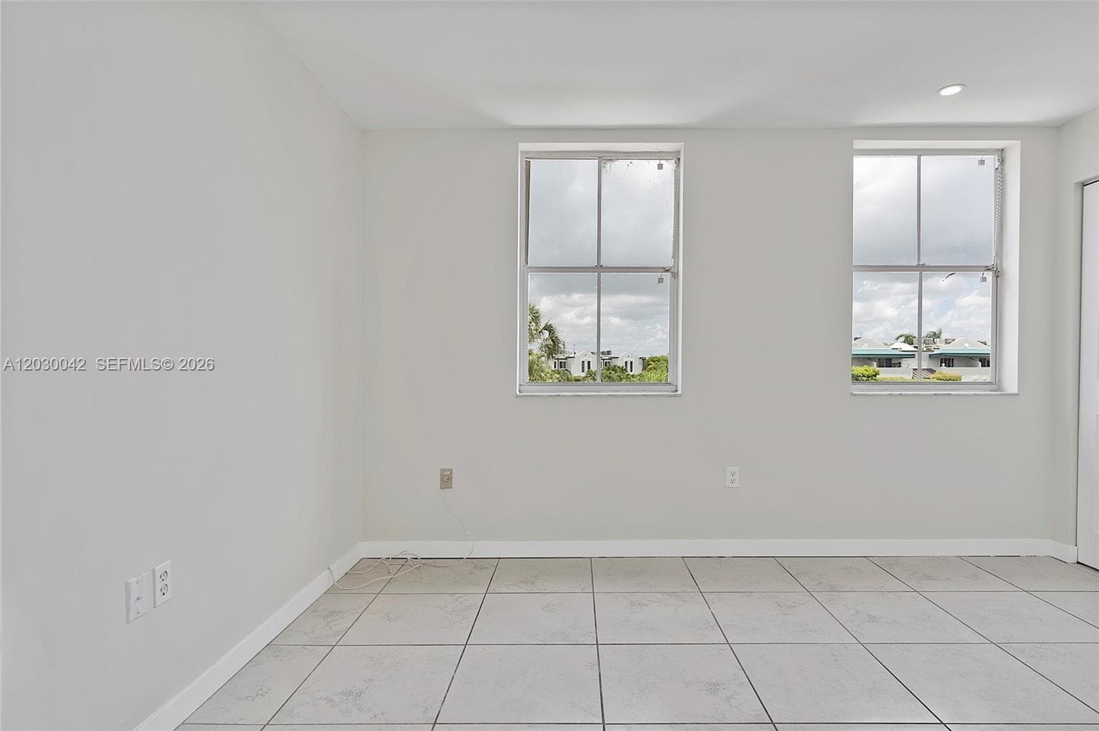 8631 NW 4th Ter # 1001, Miami FL 33126 — 25
