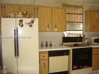 934 SW 3rd St, Miami FL 33130 — 10