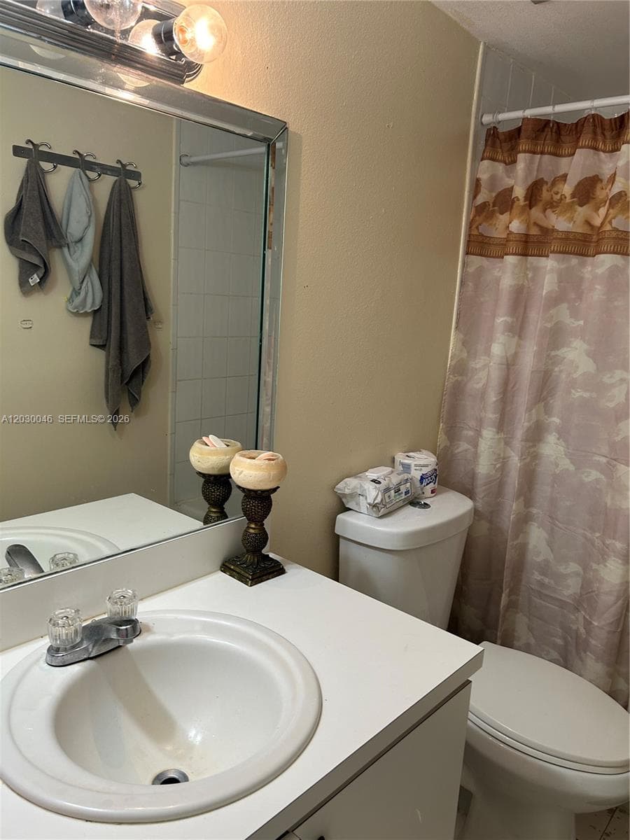18051 NW 68th Ave # K104, Hialeah FL 33015 — 2