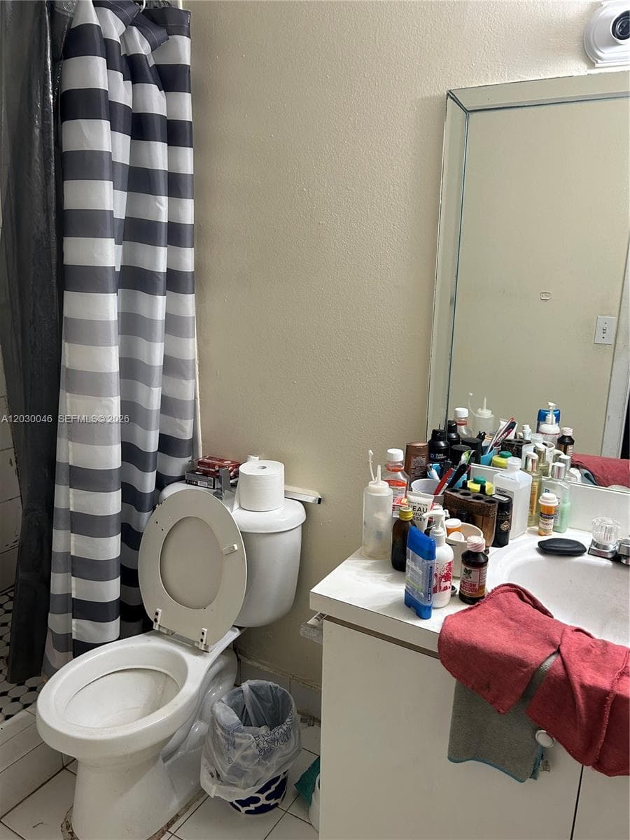 18051 NW 68th Ave # K104, Hialeah FL 33015 — 5