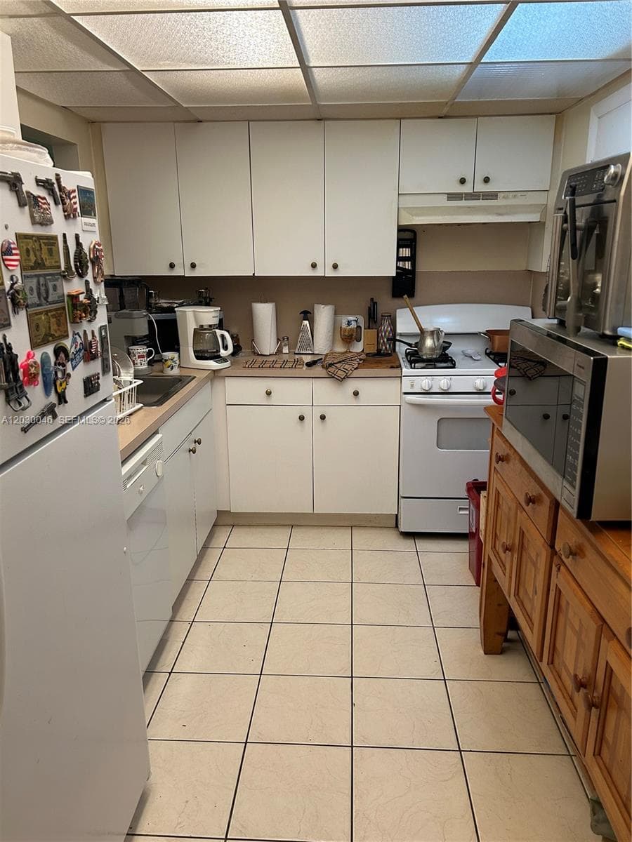 18051 NW 68th Ave # K104, Hialeah FL 33015 — 11