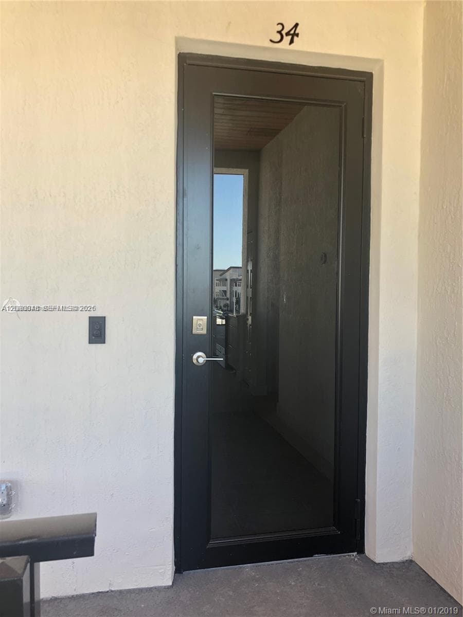 7825 NW 104 AVE # 34, Doral FL 33178 — 9
