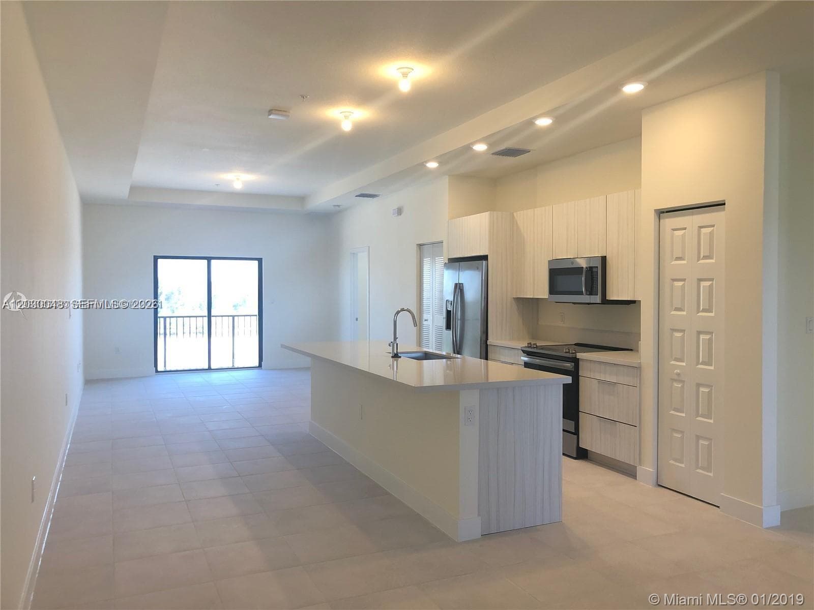 7825 NW 104 AVE # 34, Doral FL 33178 — 4