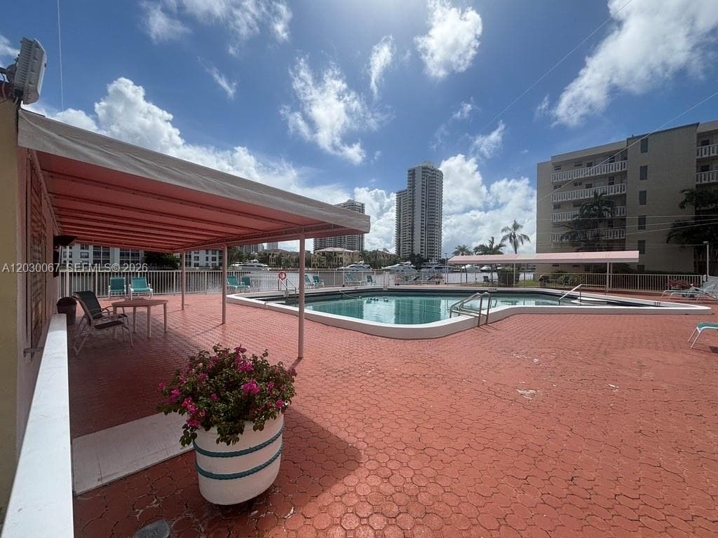 2999 Point East Dr # C614, Aventura FL 33160 — 32