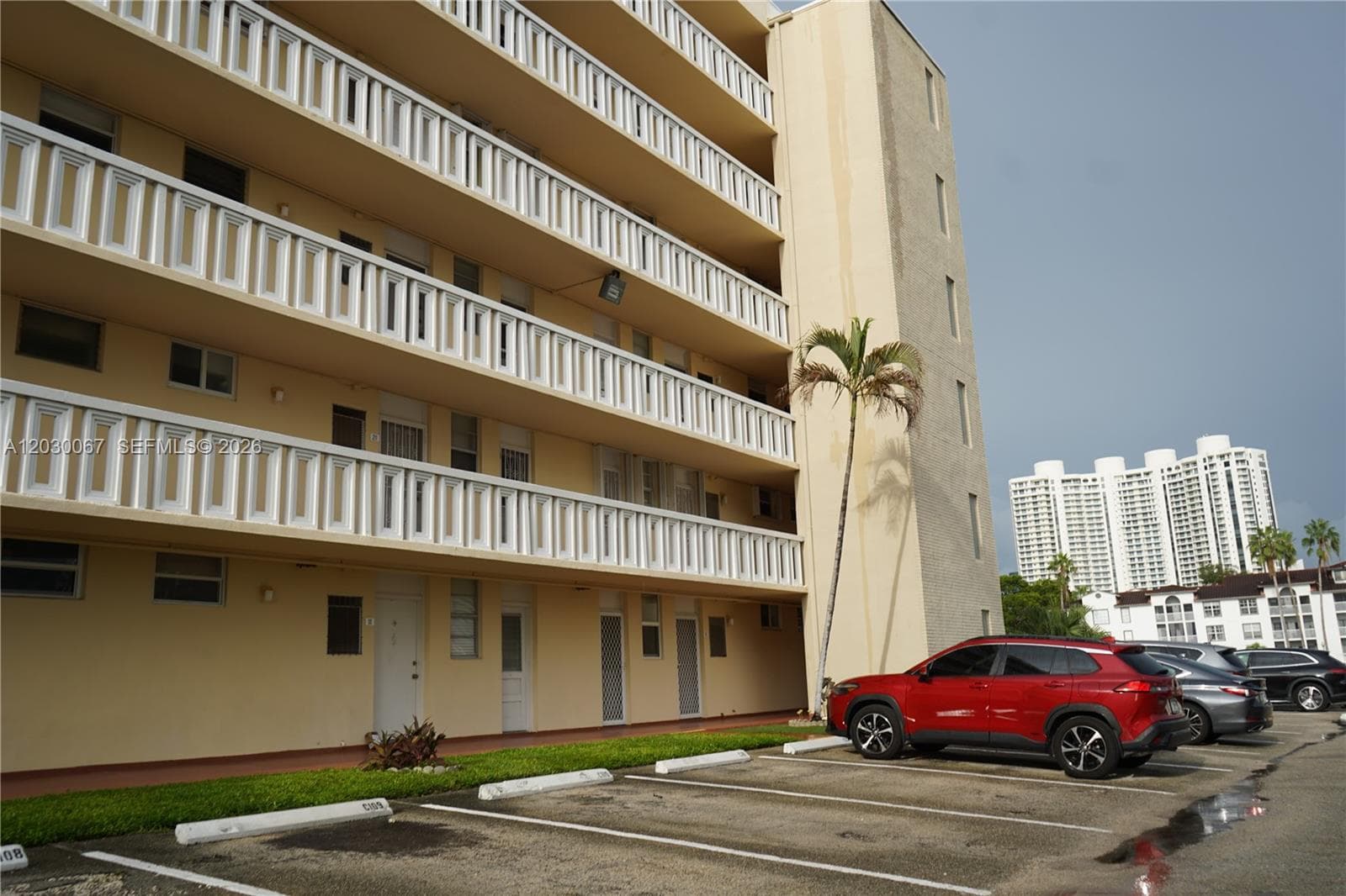 2999 Point East Dr # C614, Aventura FL 33160 — 31