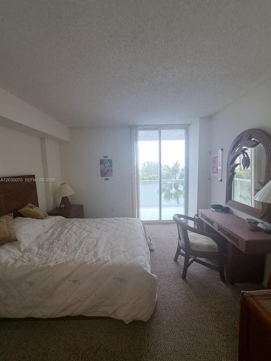 5085 NW 7th St # 602, Miami FL 33126 — 6