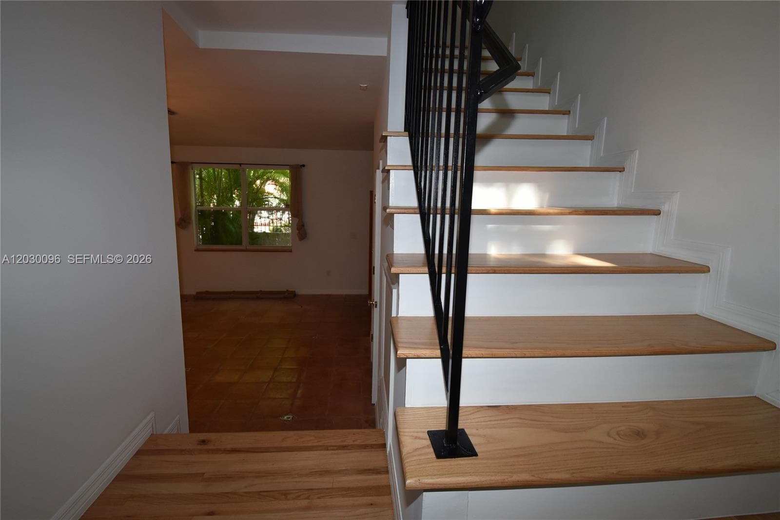 3051 Center St # 9, Miami FL 33133 — 9