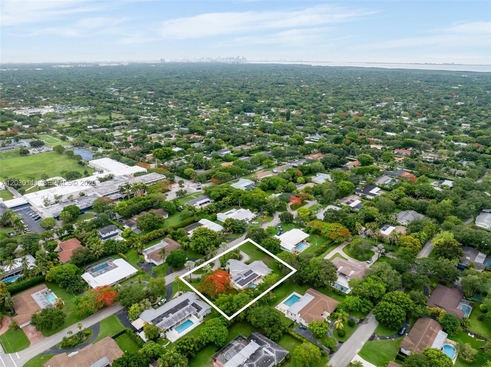 7350 SW 129th St, Pinecrest FL 33156 — 71