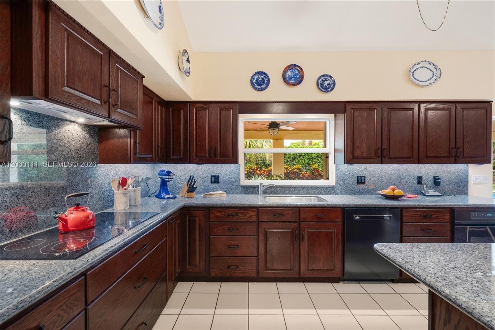 7350 SW 129th St, Pinecrest FL 33156 — 20