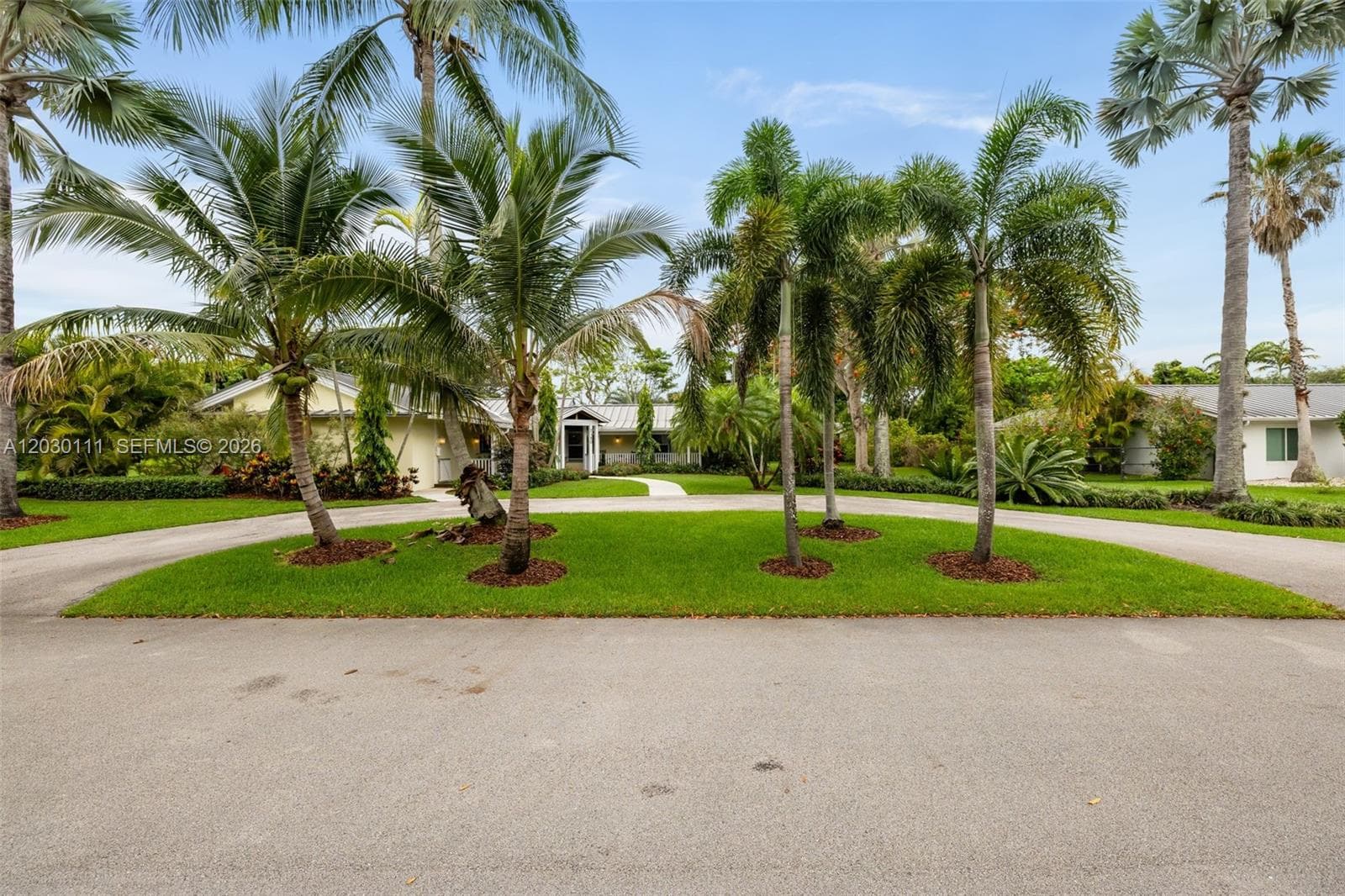 7350 SW 129th St, Pinecrest FL 33156 — 51